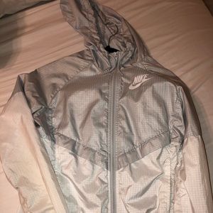 Nike windbreaker